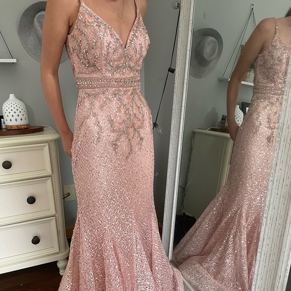 Available: Macduggal PROM DRESS - Picture 6 of 6
